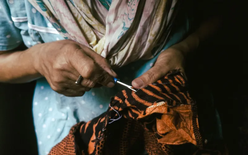 Stitch It Back Together: How the Malaysian Spirit of 'Baiki' Is Quietly Rewiring American Attitudes Toward Throwaway Fashion